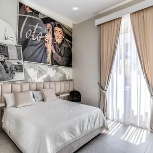 Affittacamere Av, Napoli