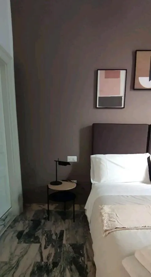 Suite Casa Fanzago Napoli 0*,